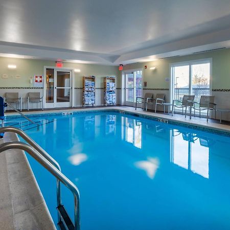 Springhill Suites Devens Common Center Exterior photo